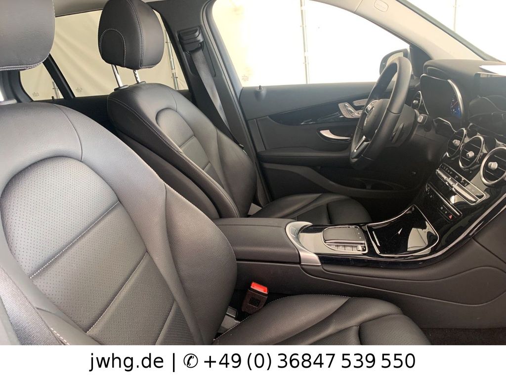 Mercedes-Benz GLC 300 2021