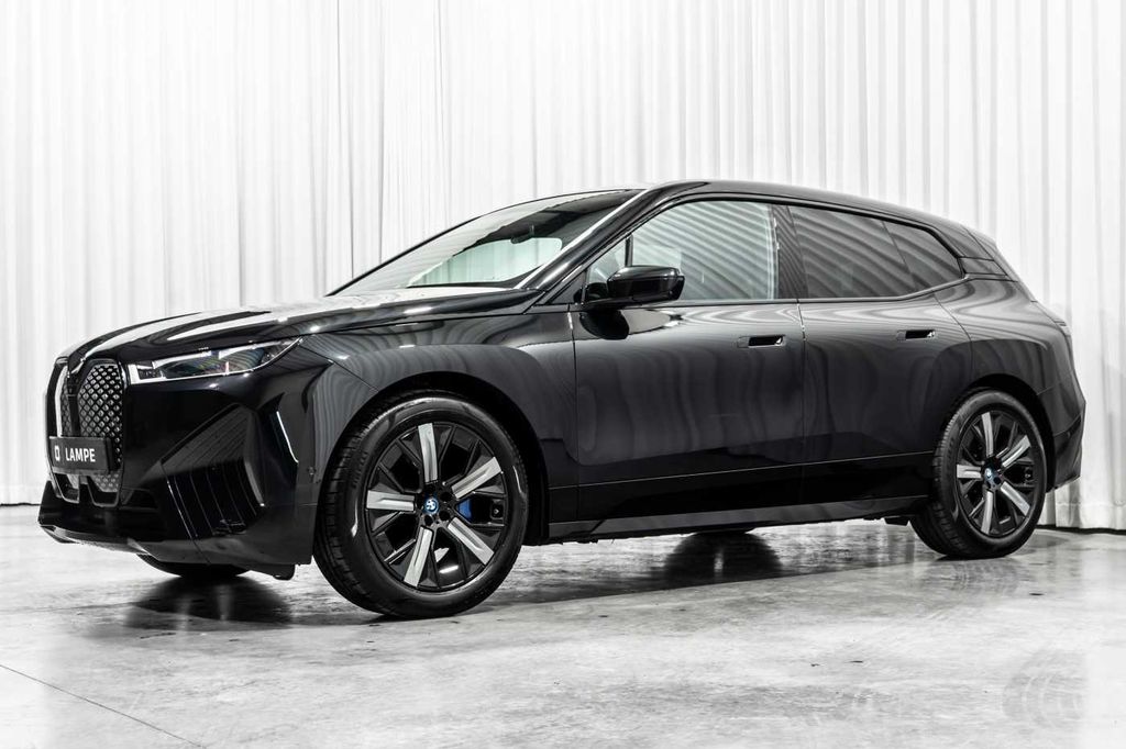 BMW iX 2022
