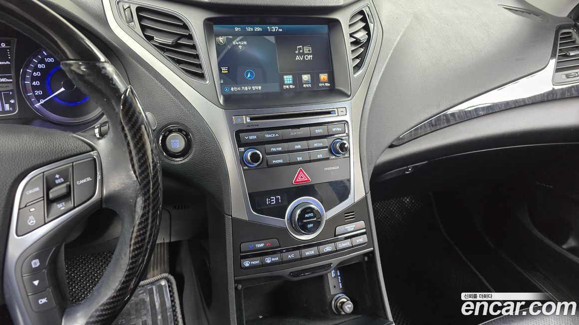 Hyundai Grandeur 2015