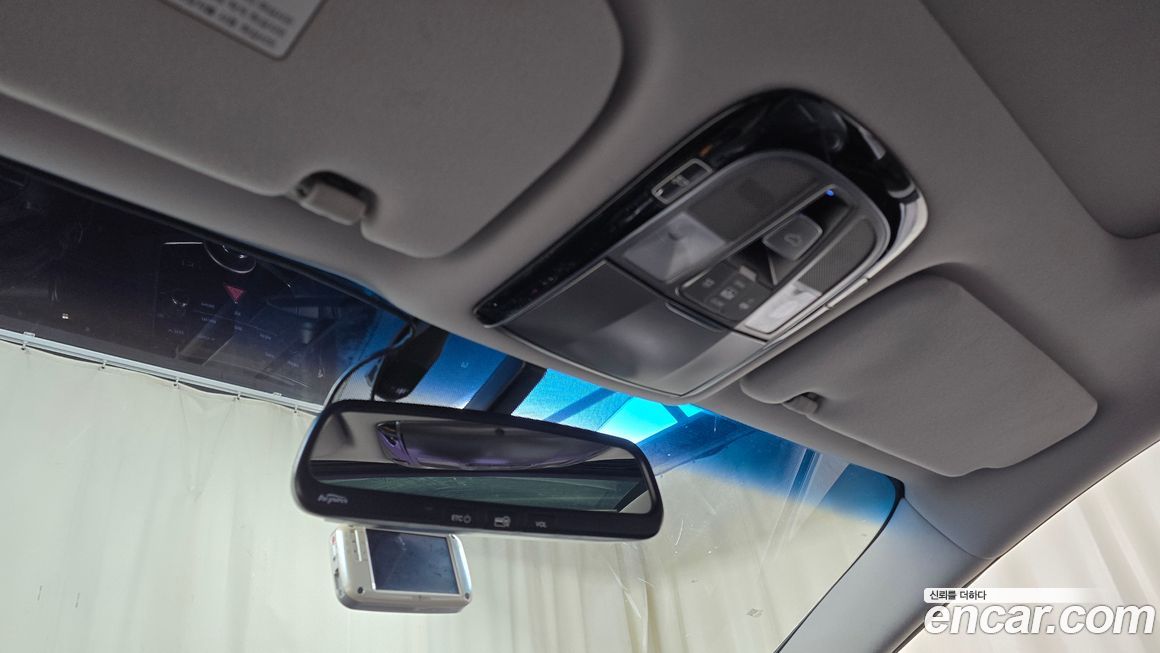 Hyundai Grandeur 2015