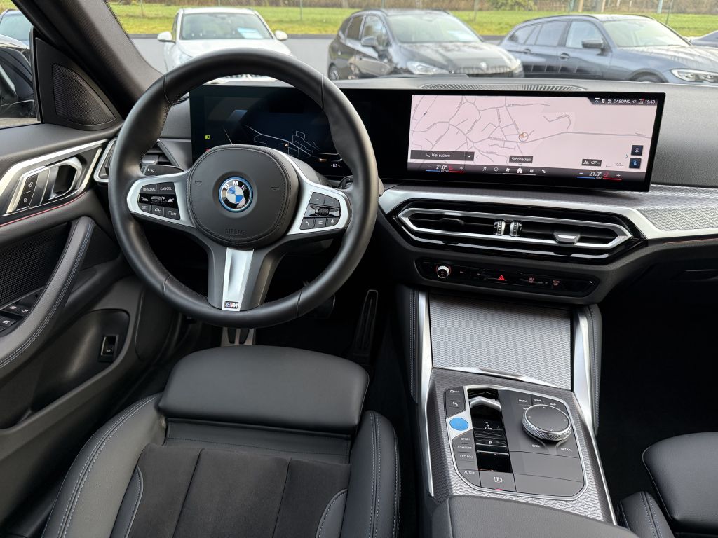 BMW i4 2023