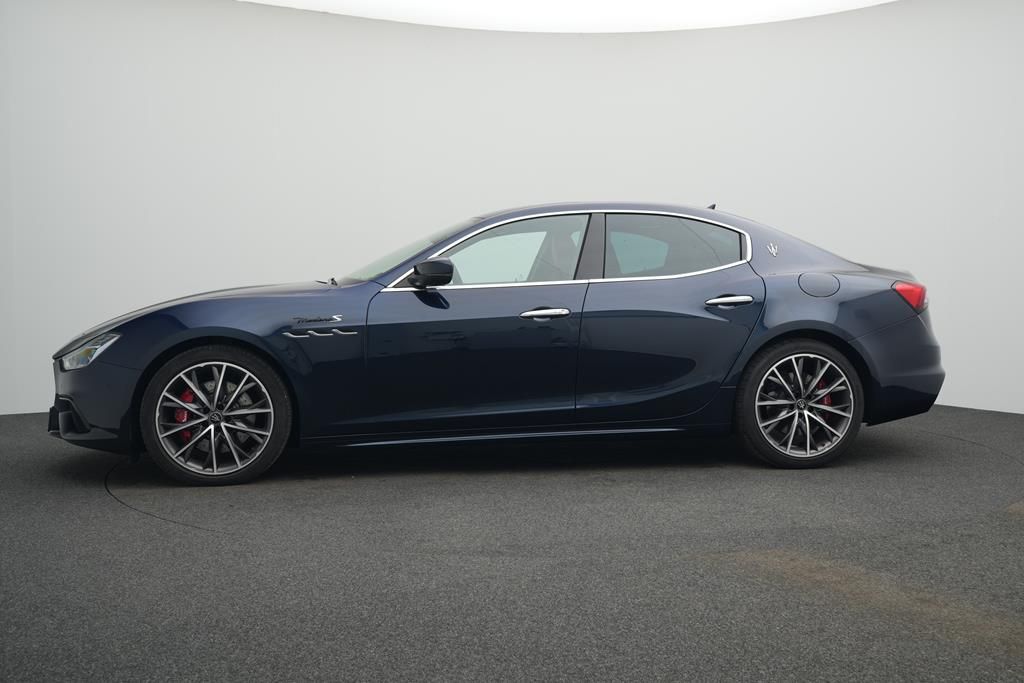 Maserati Ghibli 2022
