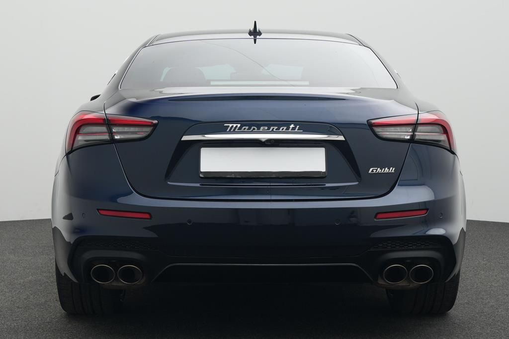 Maserati Ghibli 2022