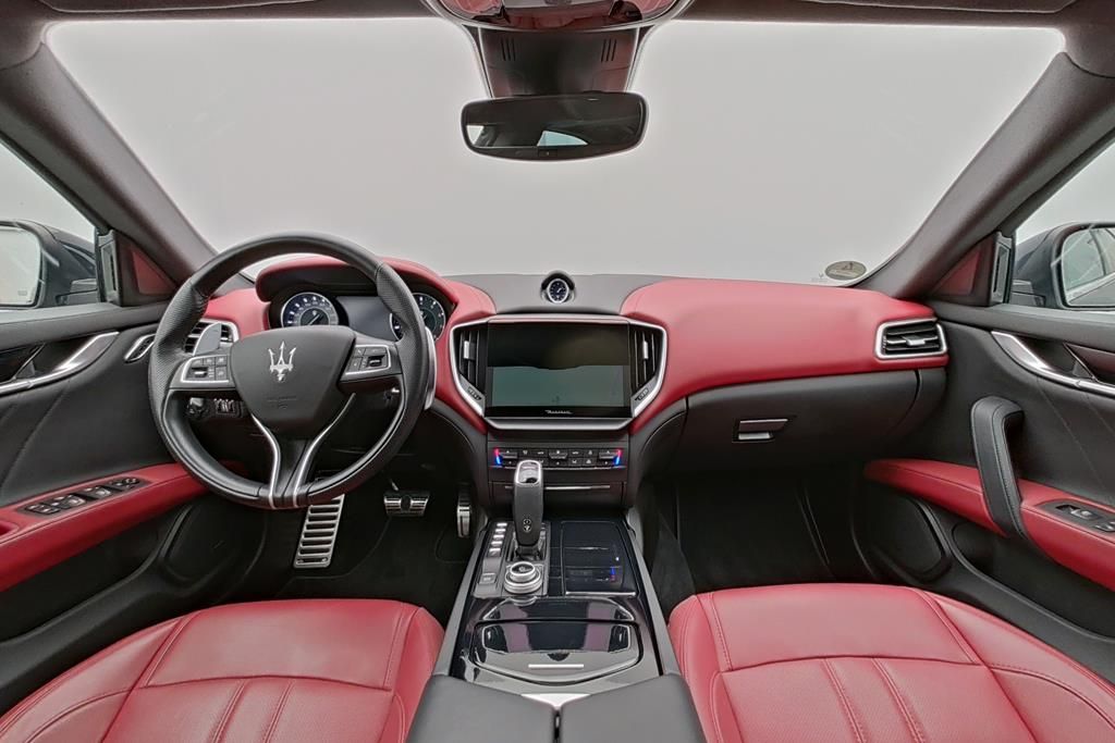 Maserati Ghibli 2022