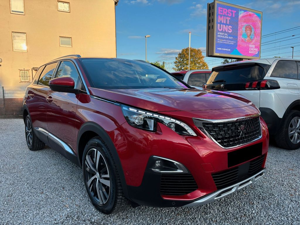 Peugeot 5008 2020