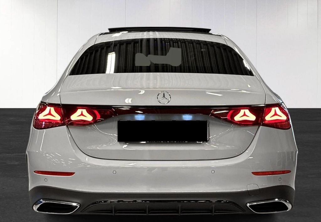 Mercedes-Benz E 300 2025
