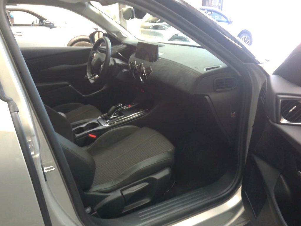 DS Automobiles DS3 2024