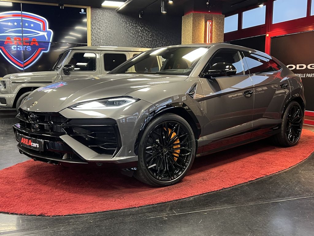 Lamborghini Urus 2025