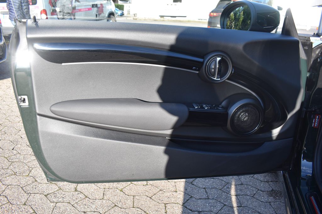 MINI John Cooper Works Cabrio 2022