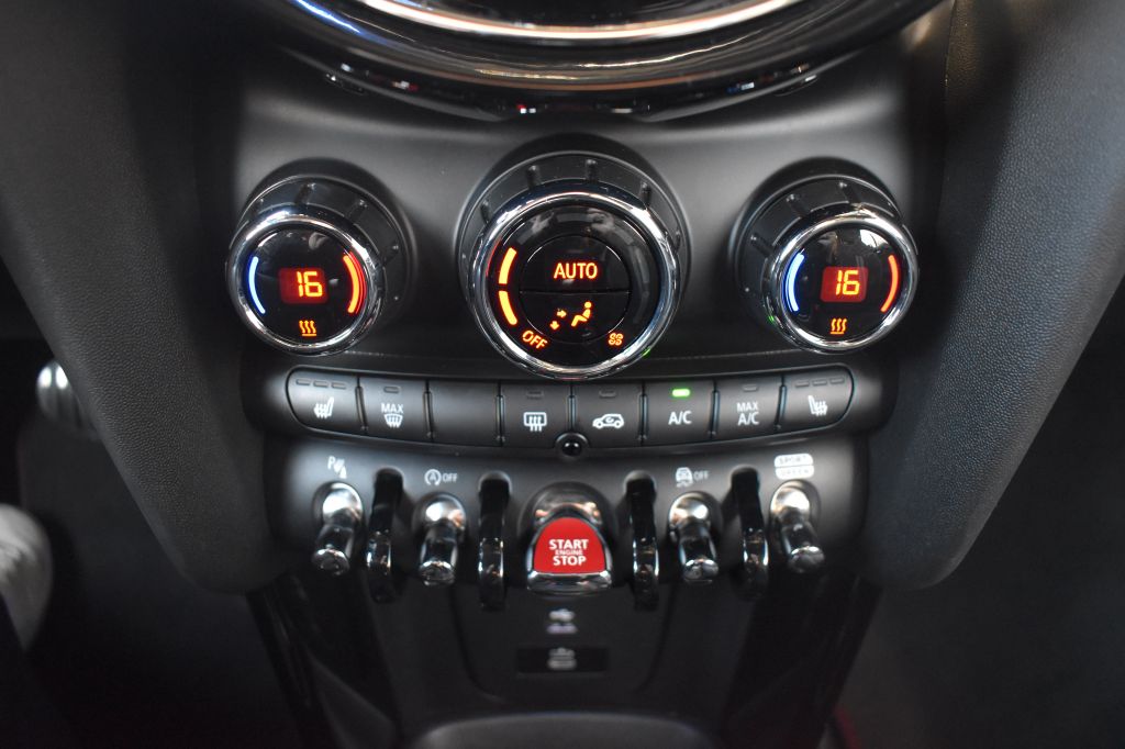 MINI John Cooper Works Cabrio 2022