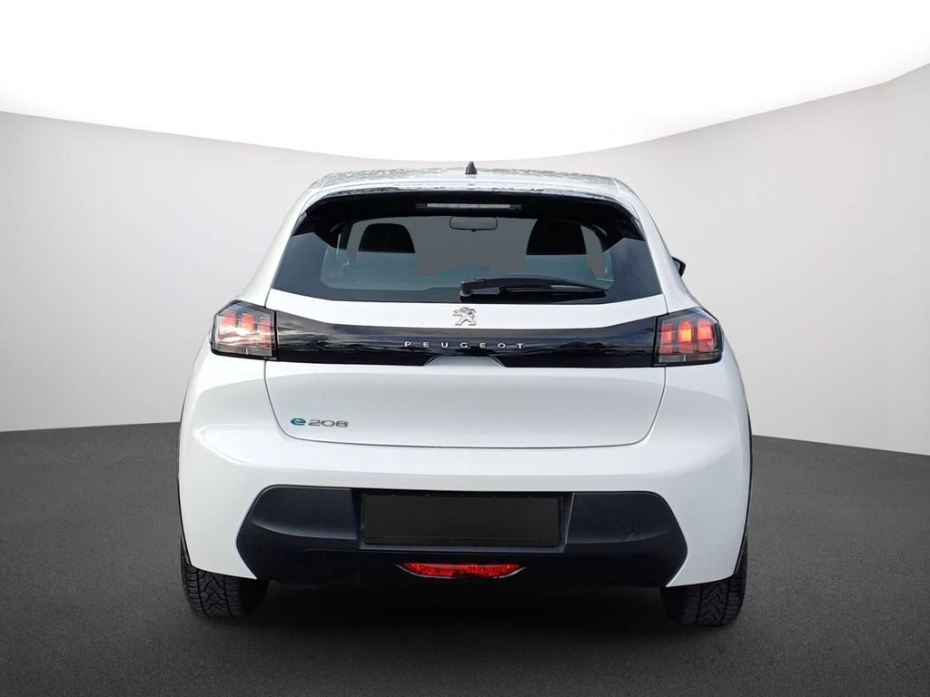Peugeot 208 2022