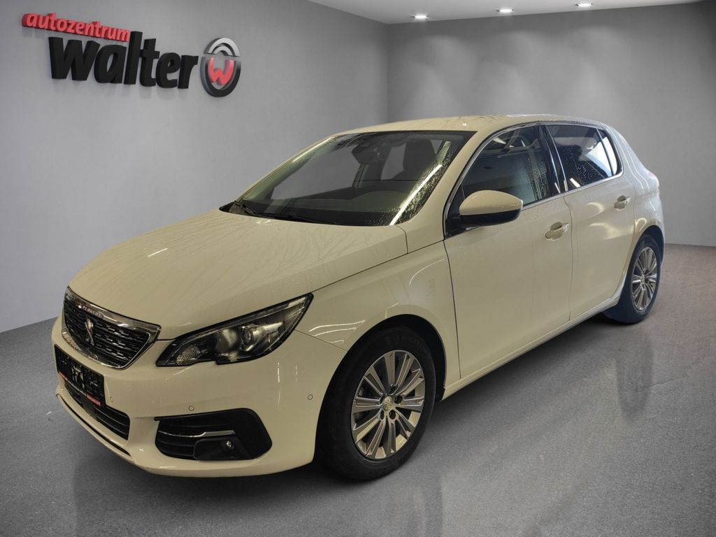 Peugeot 308 2021