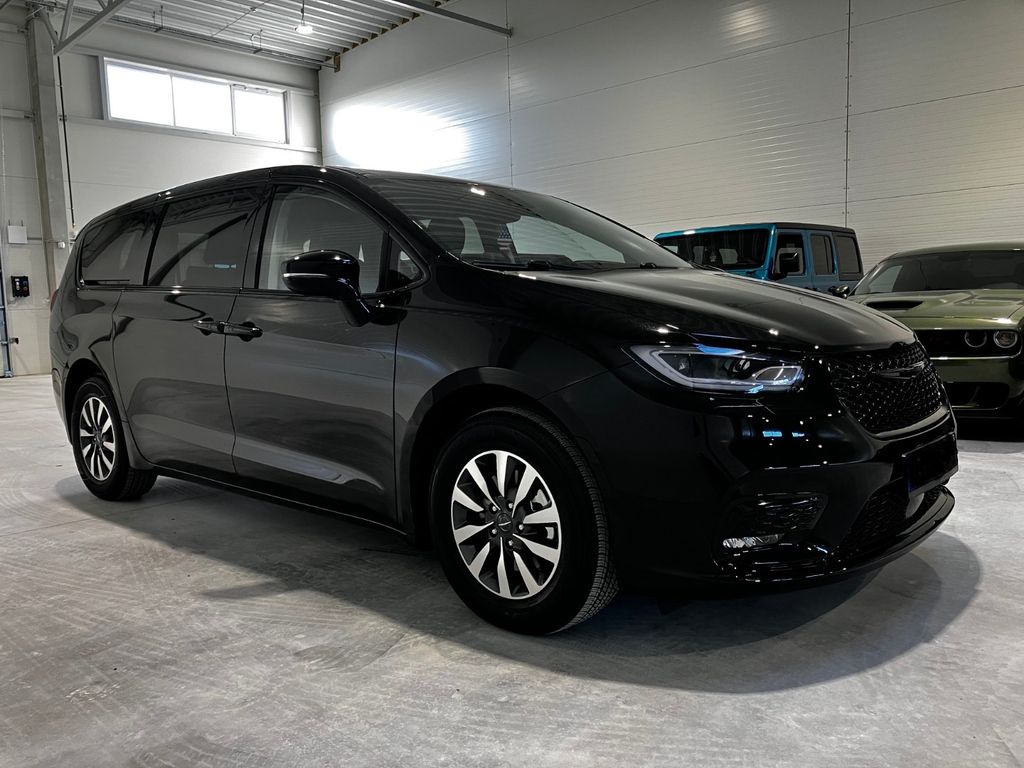 Chrysler Pacifica 2024