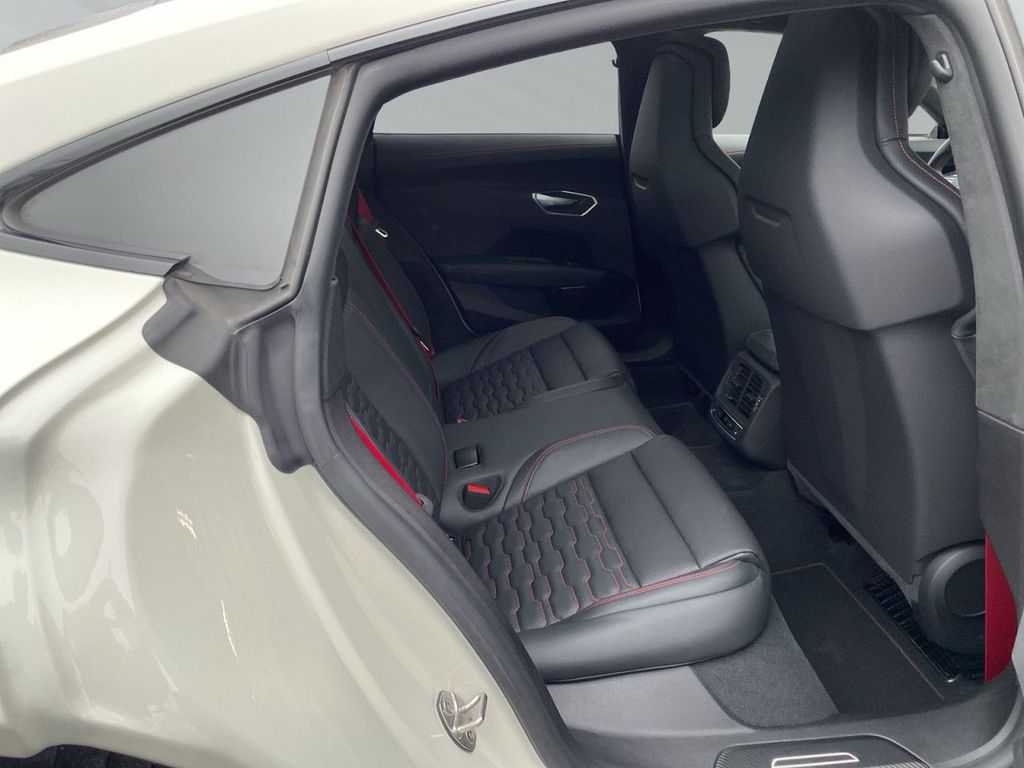 Audi RS e-tron GT 2023