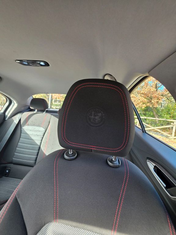 Alfa Romeo Giulia 2021