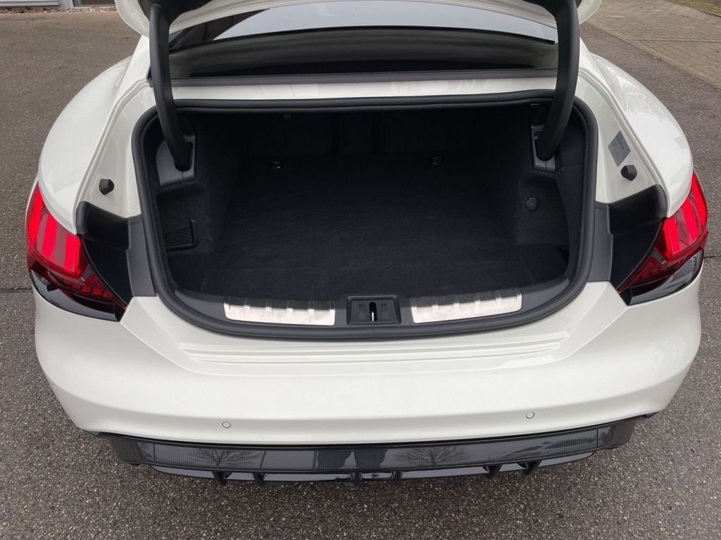 Audi RS e-tron GT 2023