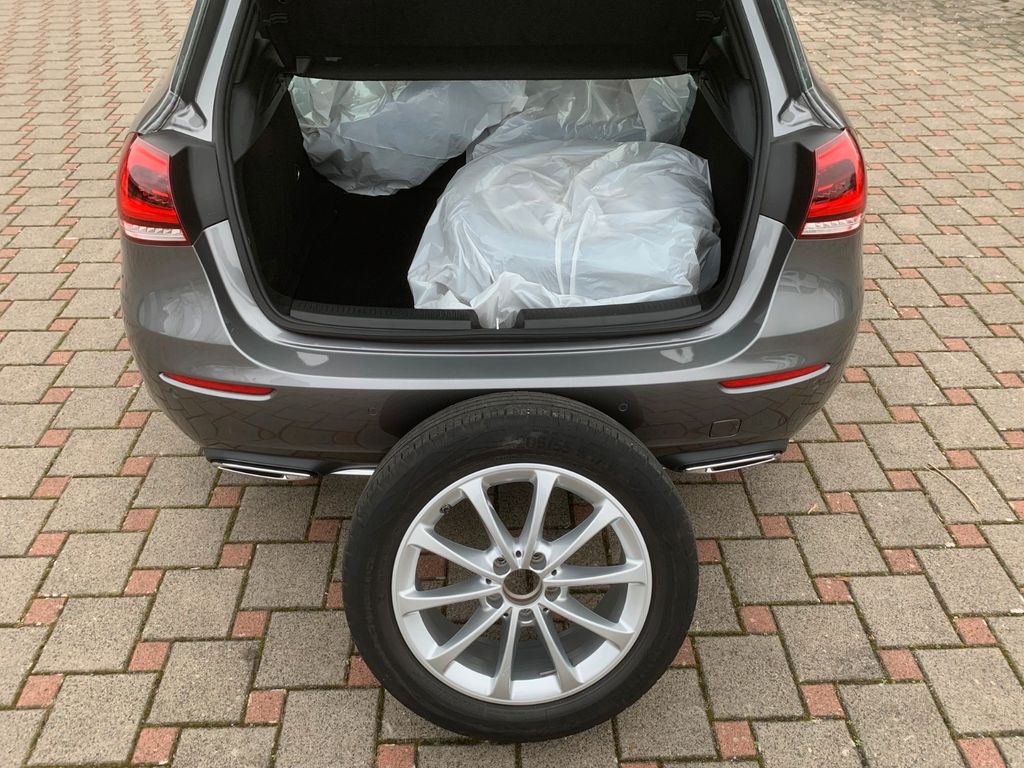 Mercedes-Benz A 180 2022