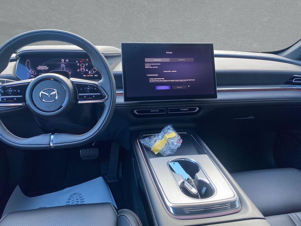 Mazda 6e