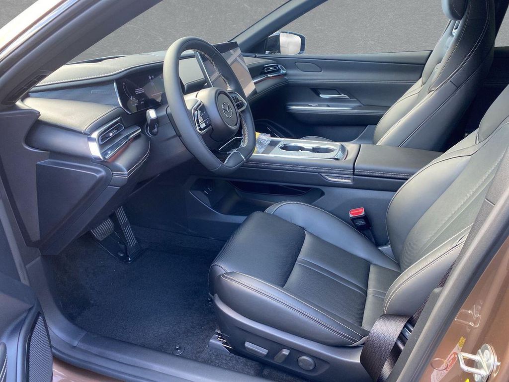 Mazda 6e