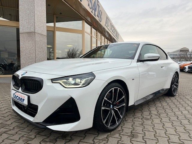 BMW 220 2023