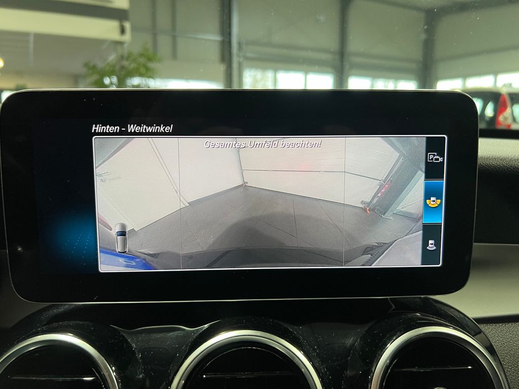 Mercedes-Benz C 300 2020