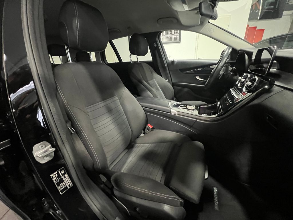 Mercedes-Benz C 300 2020