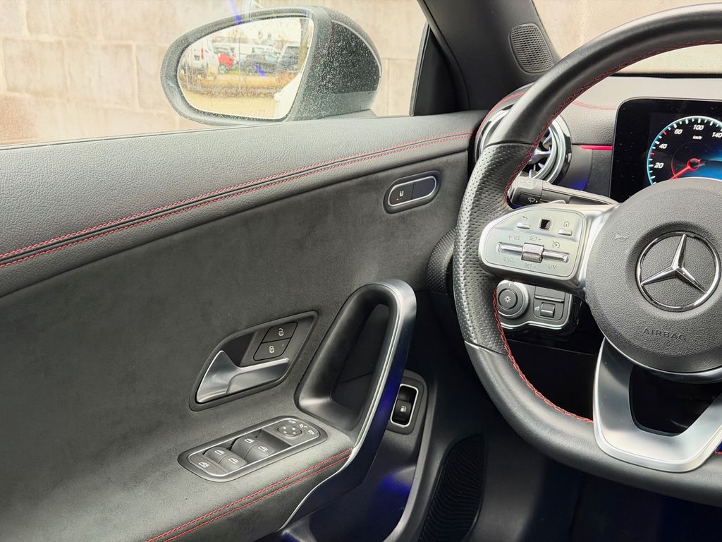 Mercedes-Benz CLA 250 2023