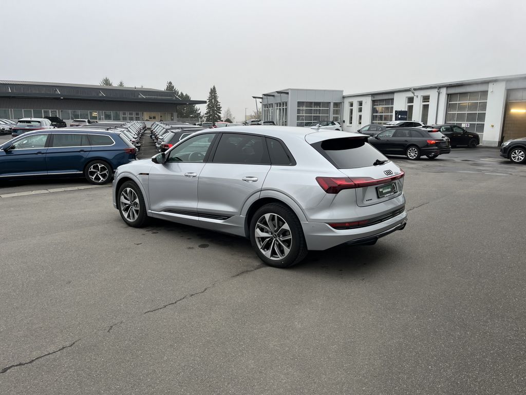 Audi e-tron 2022