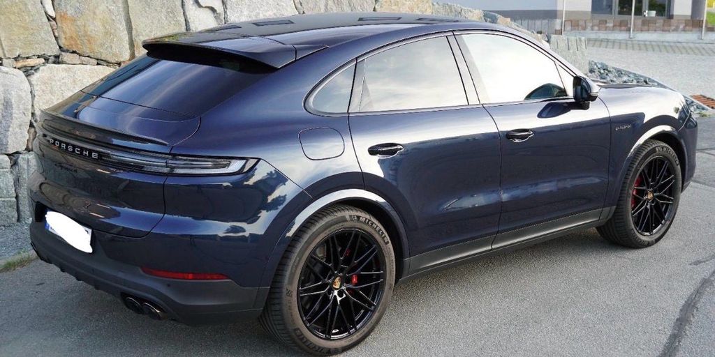 Porsche Cayenne 2024