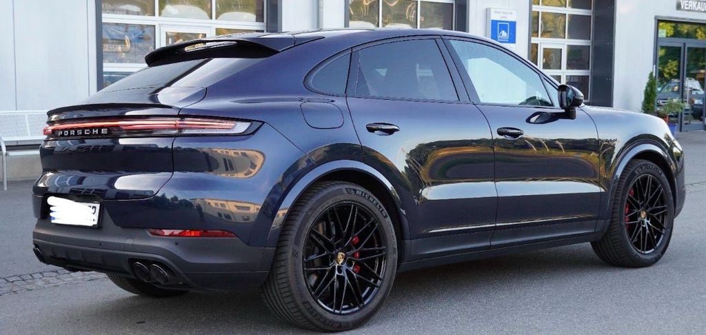 Porsche Cayenne 2024