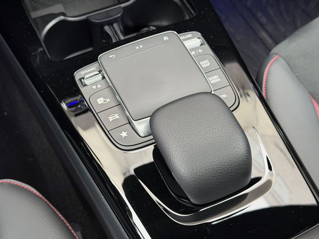 Mercedes-Benz CLA 250 2023