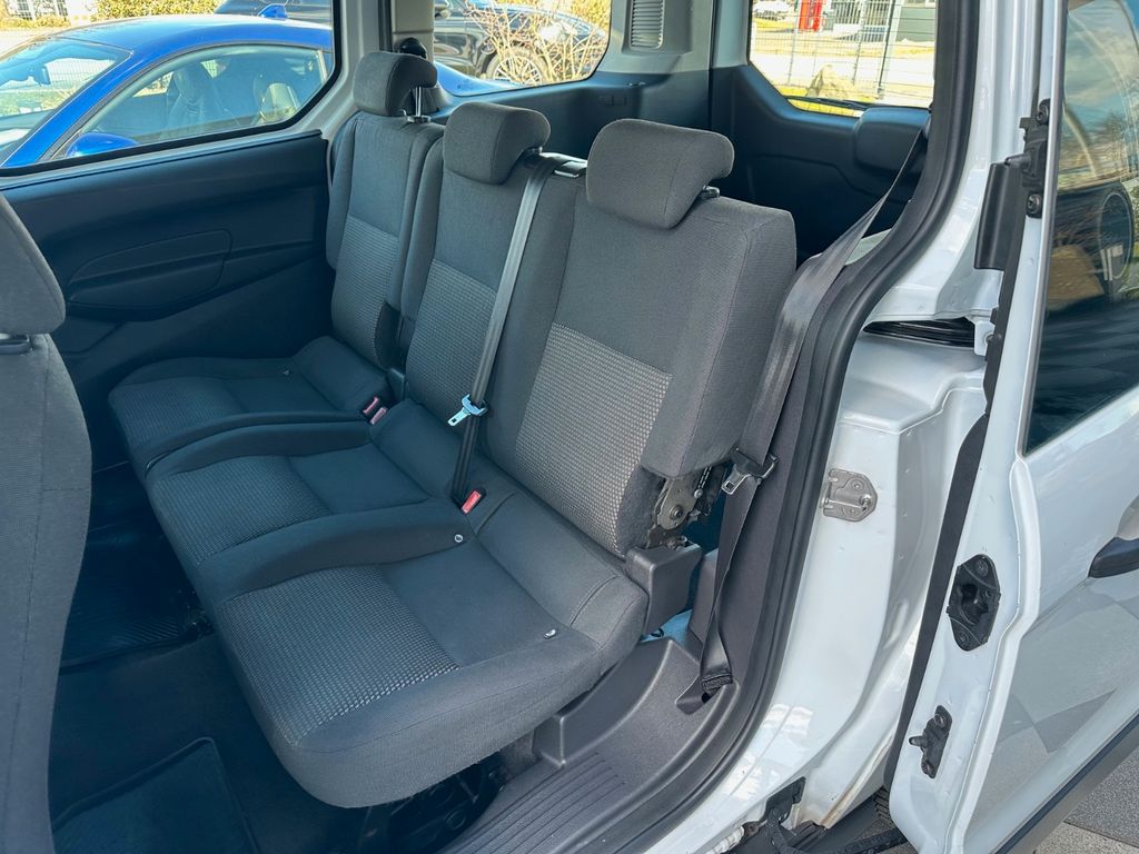 Ford Tourneo Connect 2016