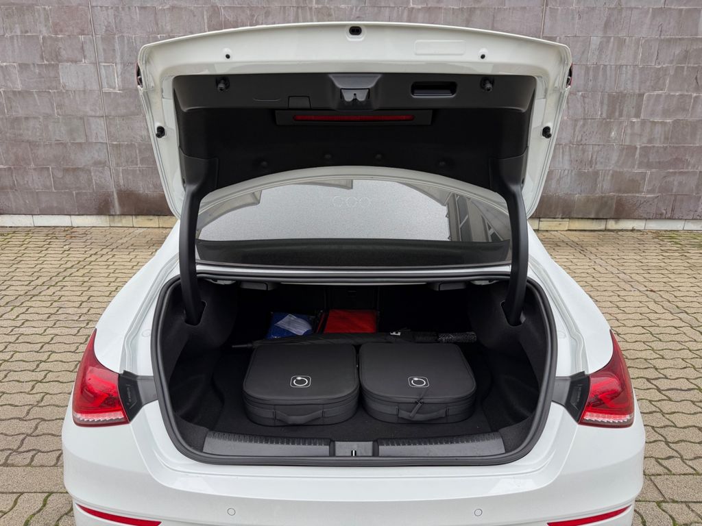 Mercedes-Benz CLA 250 2023