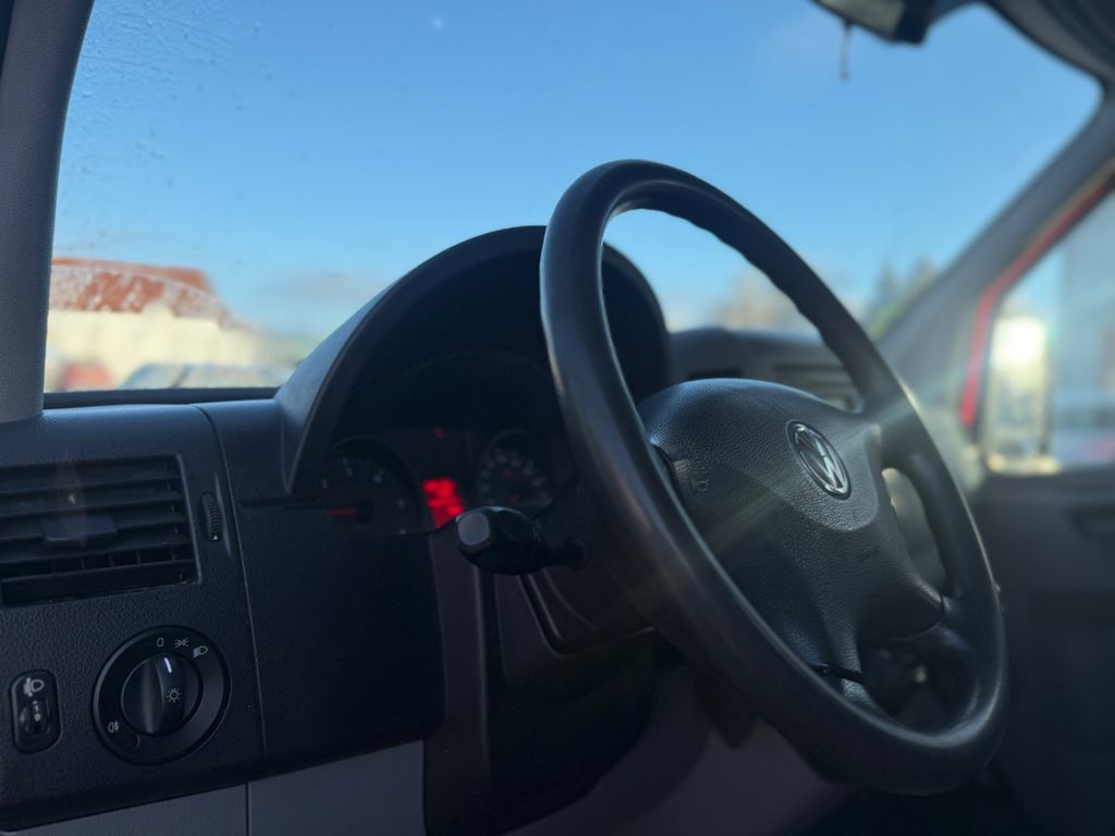 Volkswagen Crafter 2012