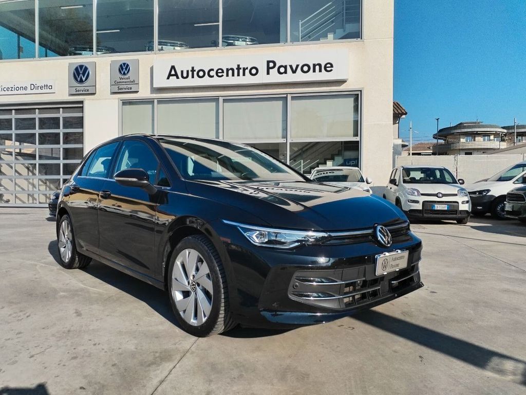 Volkswagen Golf 2025