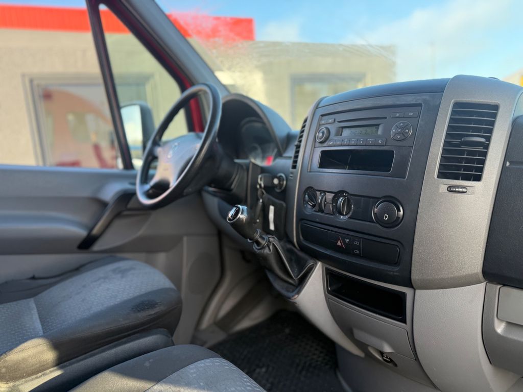 Volkswagen Crafter 2012