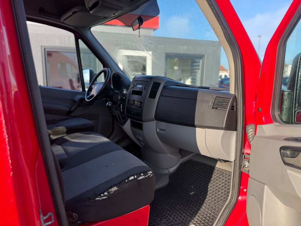 Volkswagen Crafter 2012