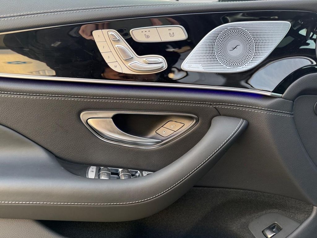 Mercedes-Benz AMG GT 2024