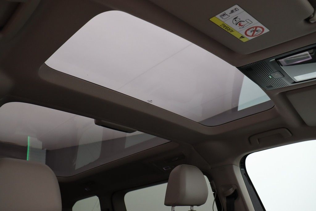 Volkswagen T7 Multivan 2023