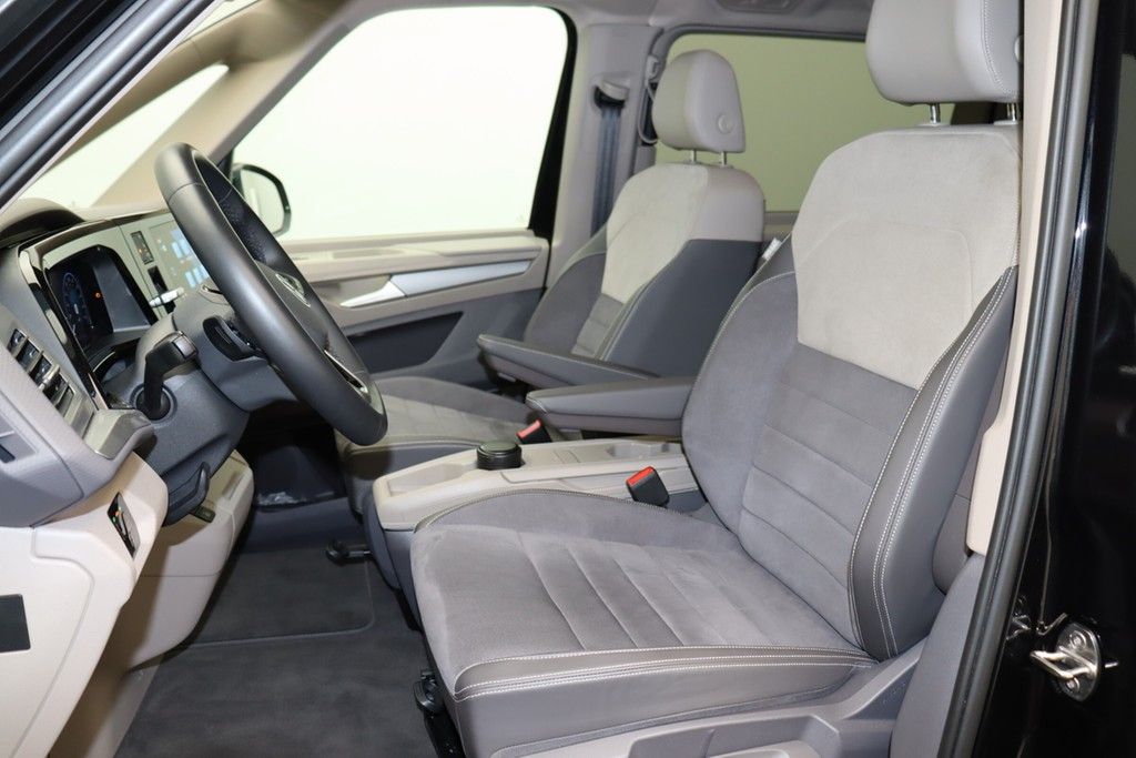 Volkswagen T7 Multivan 2023