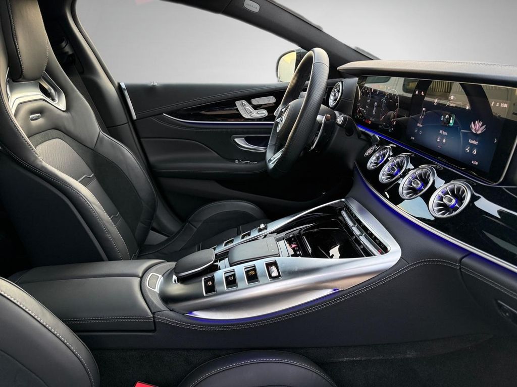 Mercedes-Benz AMG GT 2024