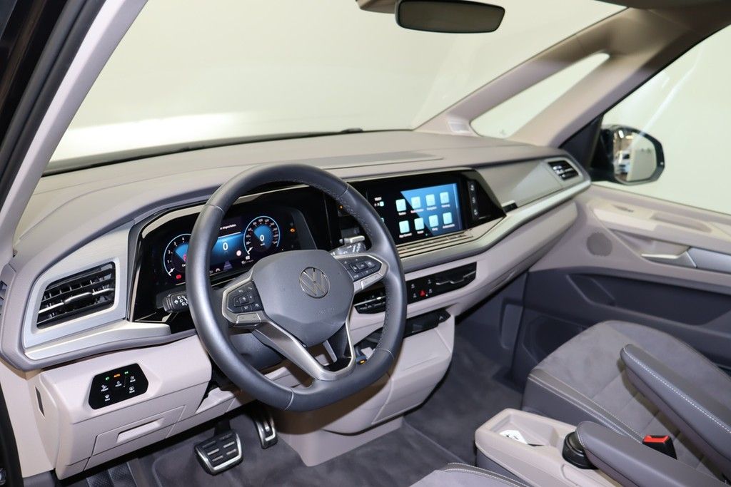 Volkswagen T7 Multivan 2023