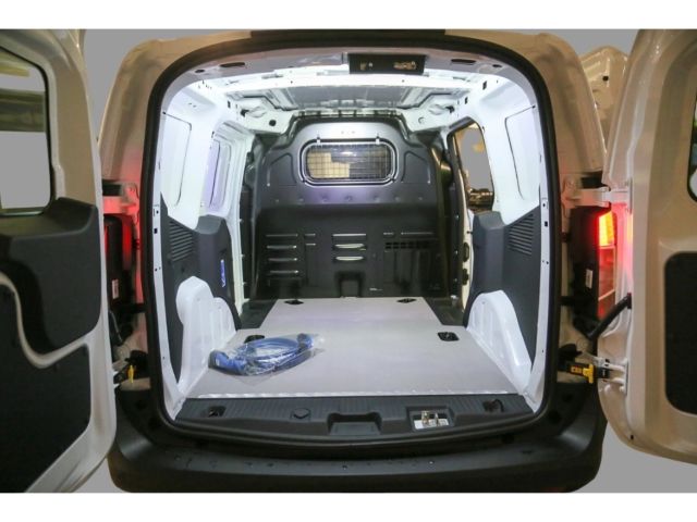 Ford Transit Courier 2025