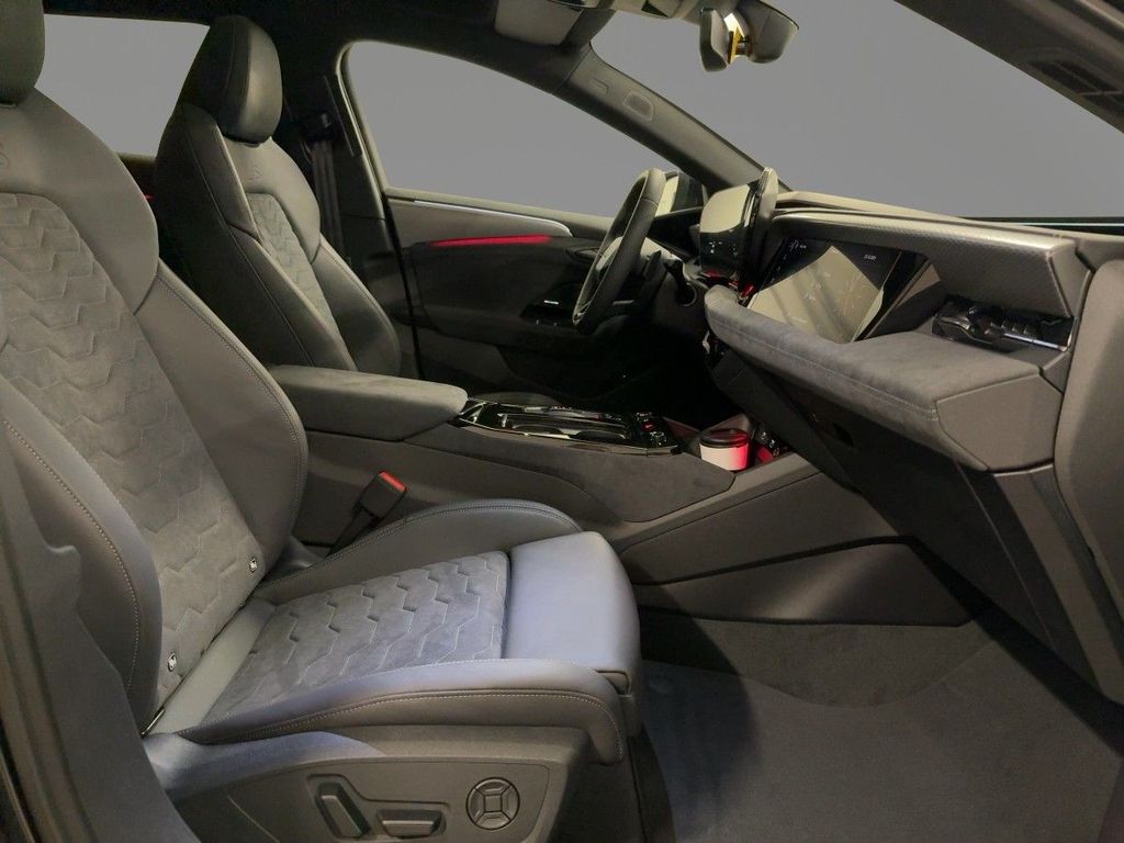 Audi A6 e-tron 2025