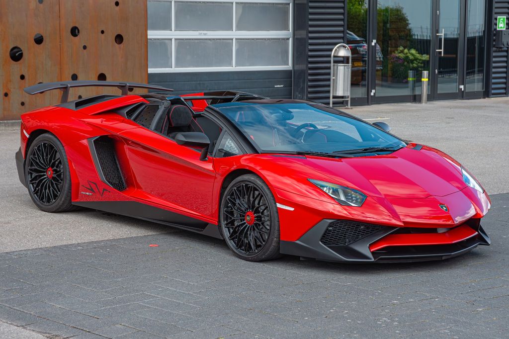 Lamborghini Aventador 2017