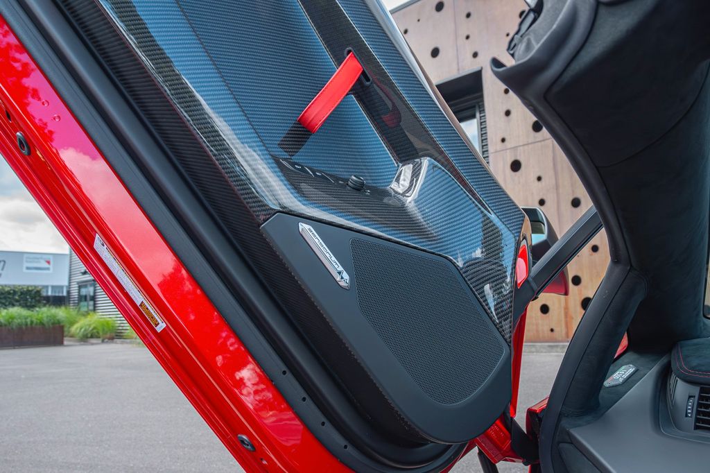 Lamborghini Aventador 2017