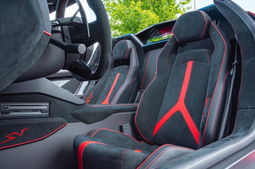 Lamborghini Aventador 2017