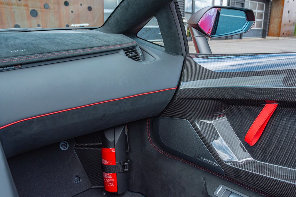 Lamborghini Aventador 2017