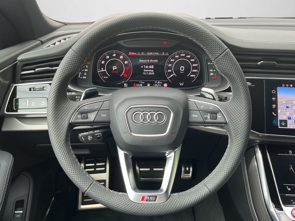 Audi RSQ8 2025