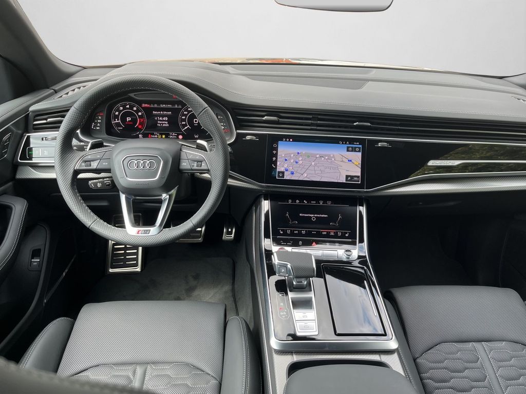Audi RSQ8 2025